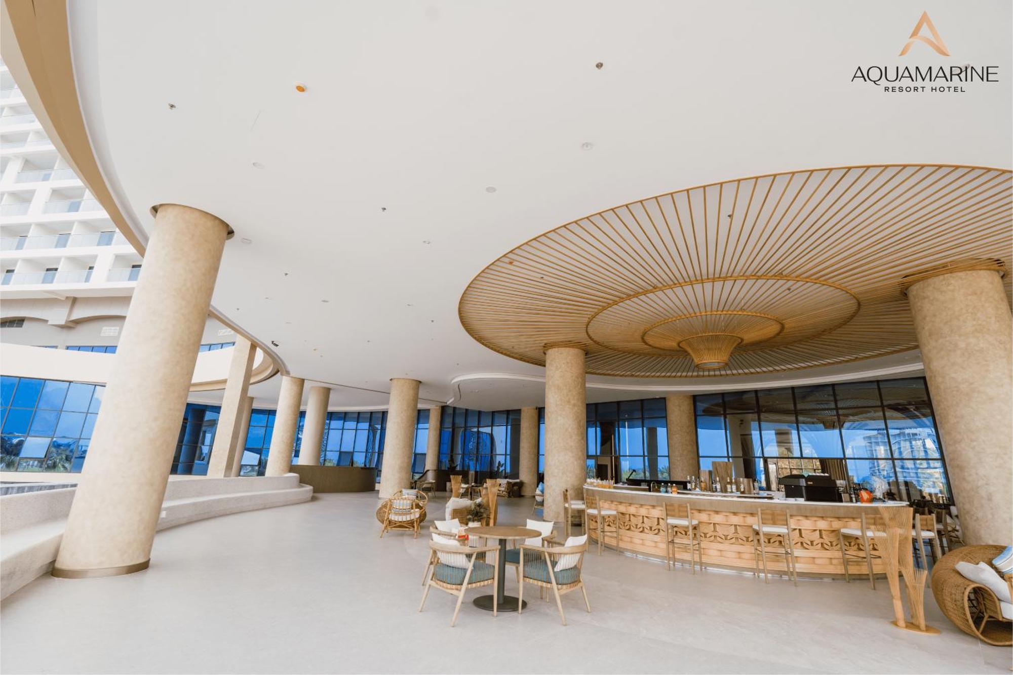 Aquamarine Beachfront Resort & Spa Камрань Екстер'єр фото