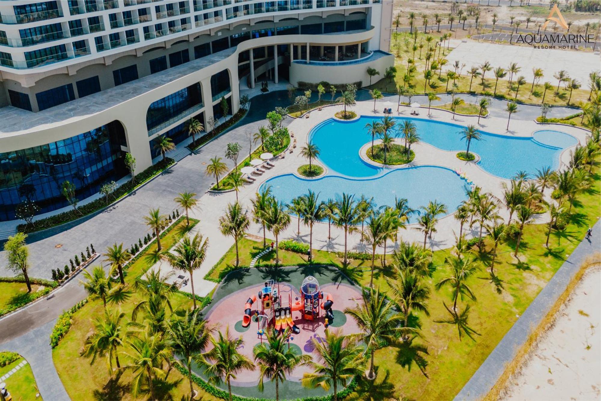 Aquamarine Beachfront Resort & Spa Камрань Екстер'єр фото