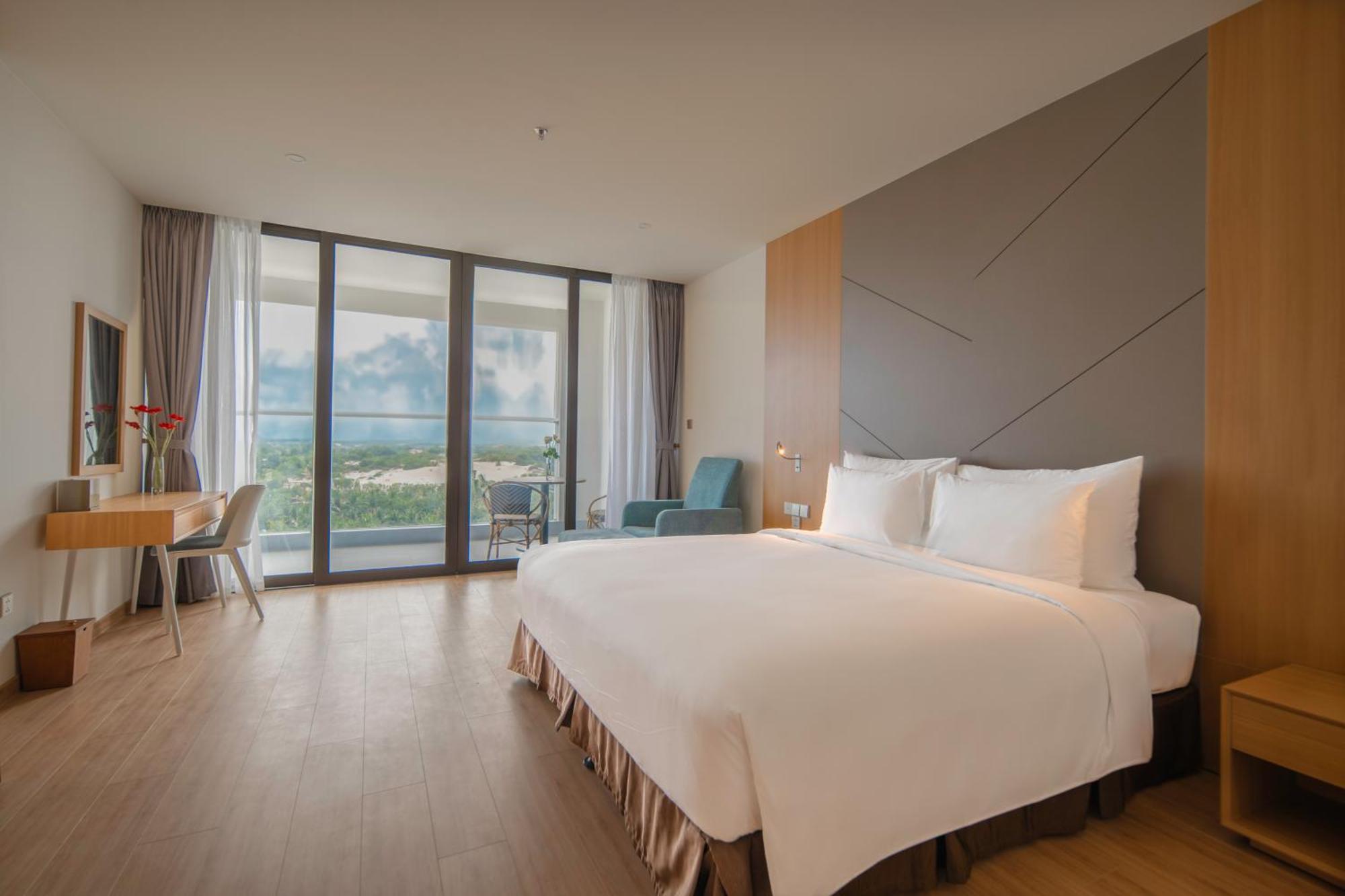 Aquamarine Beachfront Resort & Spa Камрань Екстер'єр фото